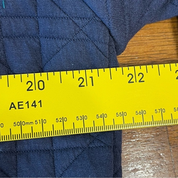 Bagatelle navy quilted cardigan size medium - Picture 5 of 8